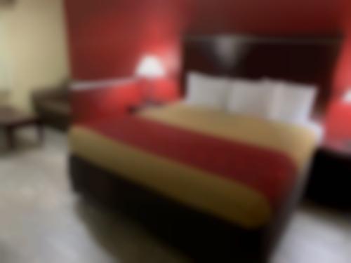 Econo Lodge Inn & Suites Mesa